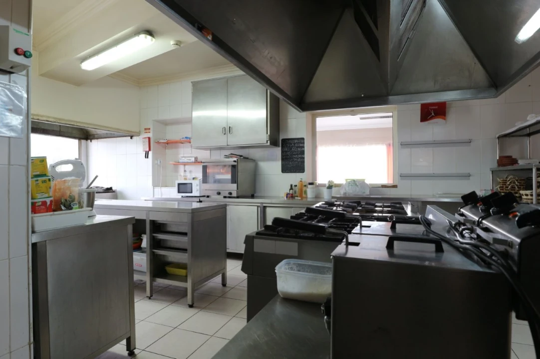 Moradia T4 para Venda em Luz de Tavira e Santo Estêvão Foto 11