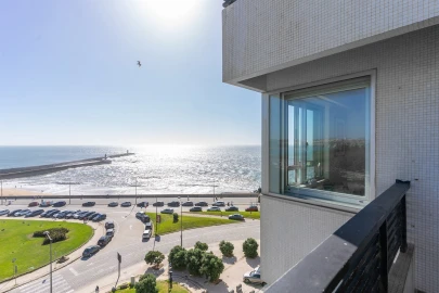 Apartamento T2 para Venda em Aldoar, Foz do Douro e Nevogilde