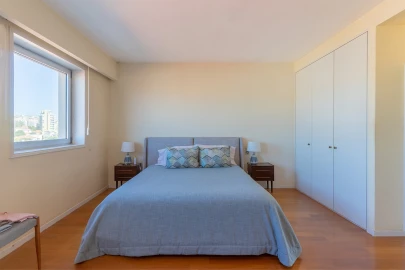 Apartamento T2 para Venda em Aldoar, Foz do Douro e Nevogilde