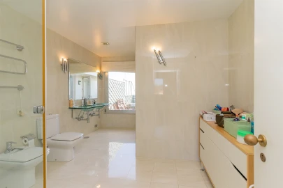 Apartamento T2 para Venda em Aldoar, Foz do Douro e Nevogilde