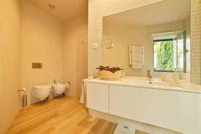 Apartamento T2 para Venda em Lordelo do Ouro e Massarelos