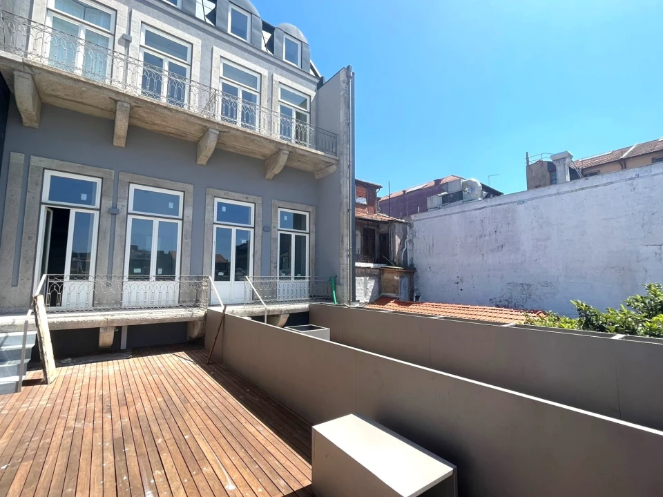 Apartamento T0 para Venda em Cedofeita, Santo Ildefonso, Sé, Miragaia, São Nicolau e Vitória Foto 2