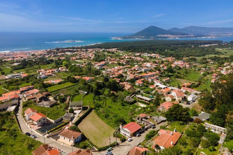 Terreno para Venda em Moledo e Cristelo Foto 5