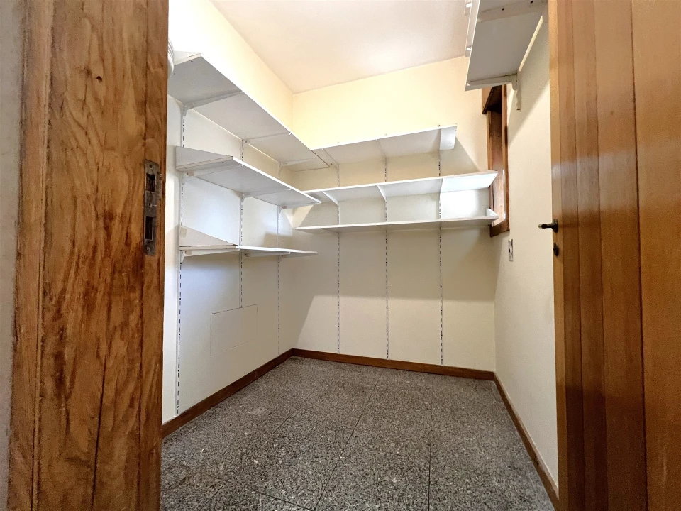 Apartamento T4 para Venda em Aldoar, Foz do Douro e Nevogilde Foto 30