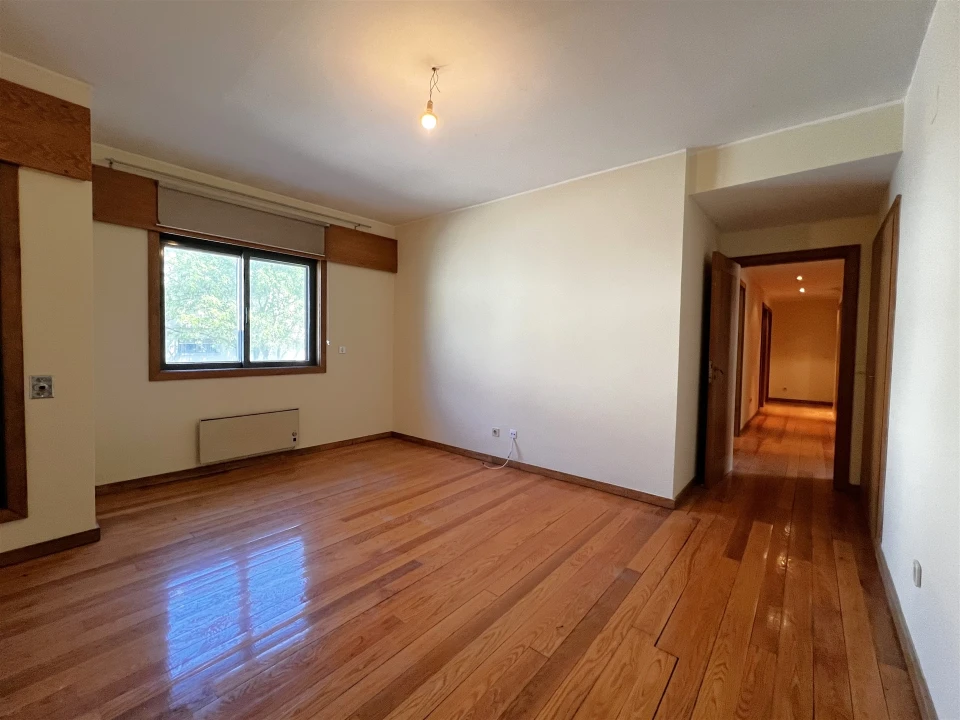 Apartamento T4 para Venda em Aldoar, Foz do Douro e Nevogilde Foto 19