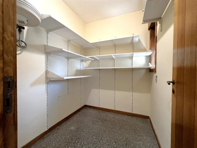 Apartamento T4 para Venda em Aldoar, Foz do Douro e Nevogilde Foto 31