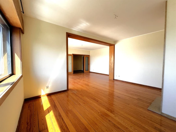 Apartamento T4 para Venda em Aldoar, Foz do Douro e Nevogilde Foto 4