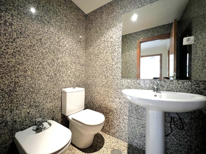 Apartamento T4 para Venda em Aldoar, Foz do Douro e Nevogilde Foto 27