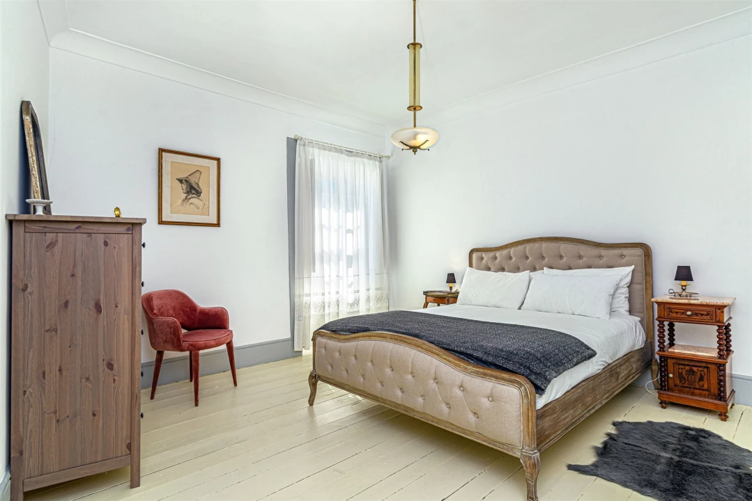 Moradia T5 para Venda em Avantos e Romeu Foto 25