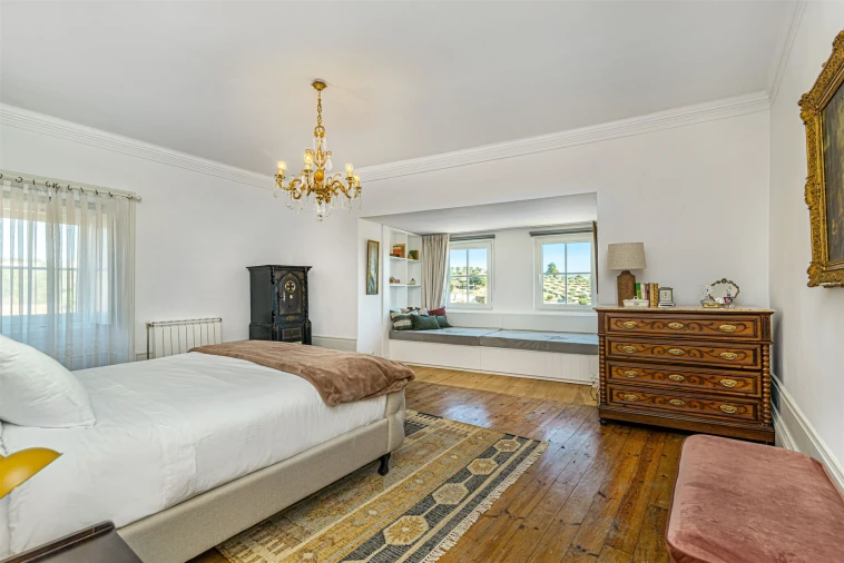 Moradia T5 para Venda em Avantos e Romeu Foto 18