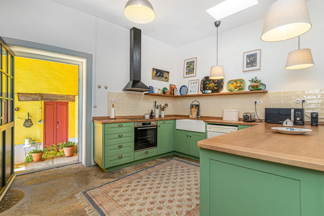 Moradia T5 para Venda em Avantos e Romeu Foto 35