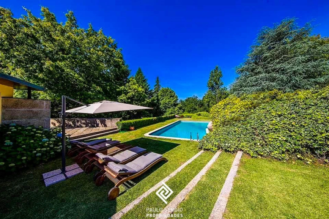 Moradia T6 para Venda em Abação e Gémeos Foto 21