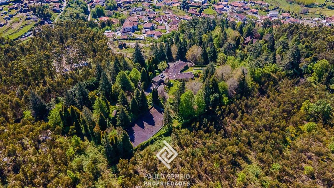 Moradia T6 para Venda em Abação e Gémeos Foto 27