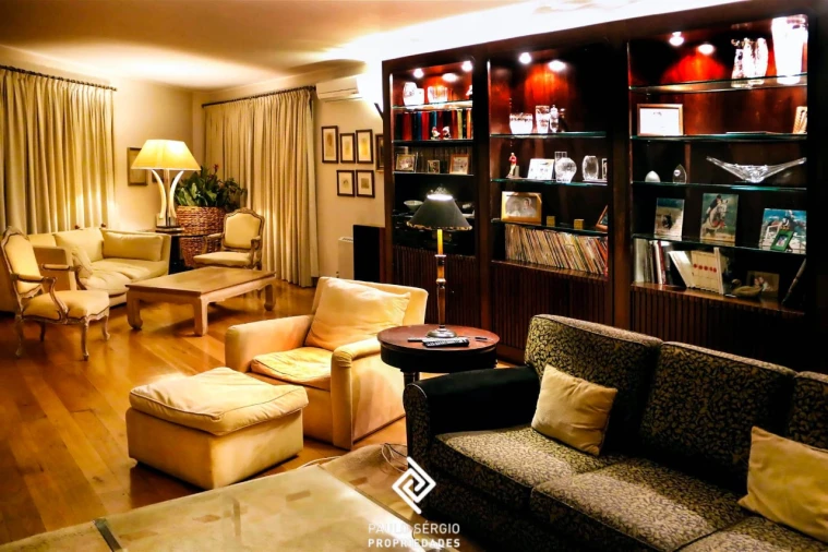 Moradia T6 para Venda em Abação e Gémeos Foto 8