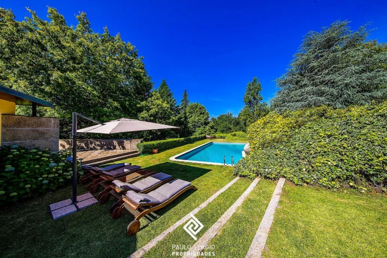 Moradia T6 para Venda em Abação e Gémeos Foto 23