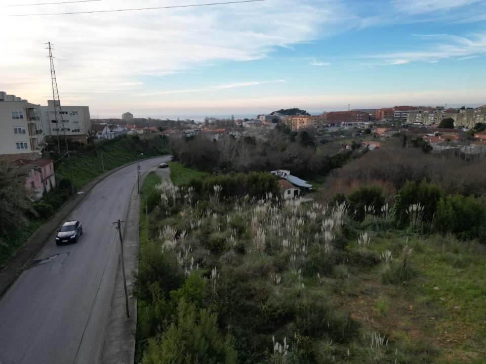 Terreno Comércio / Armazém para Venda em Anta e Guetim Foto 7