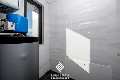 Apartamento T4 para Venda em Ramalde