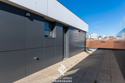 Apartamento T4 para Venda em Ramalde