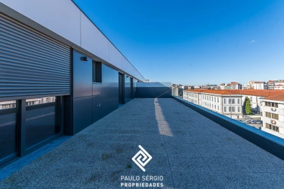 Apartamento T4 para Venda em Ramalde