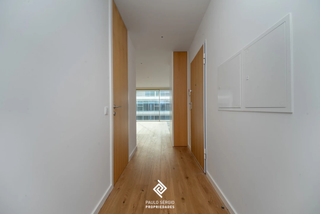 Apartamento T2 para Venda em Canidelo Foto 9