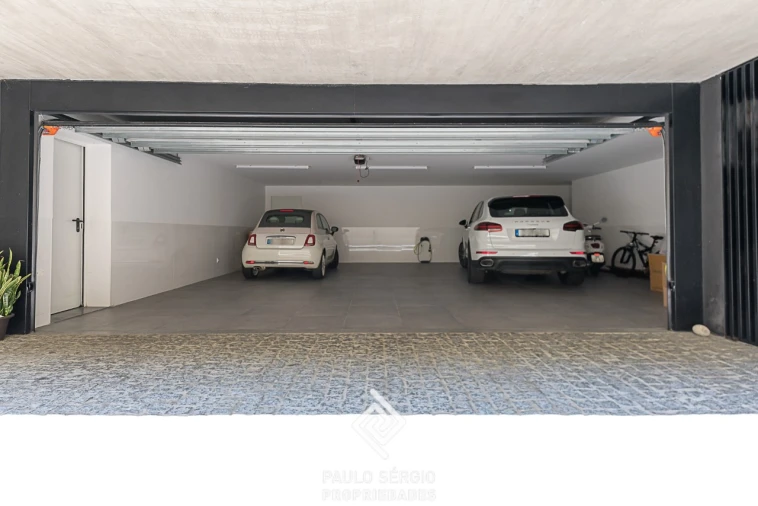 Moradia T4 para Venda em Canidelo Foto 49