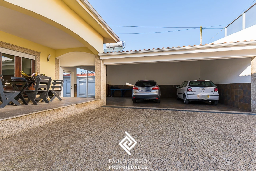 Moradia T3 para Venda em Ribeirão Foto 8