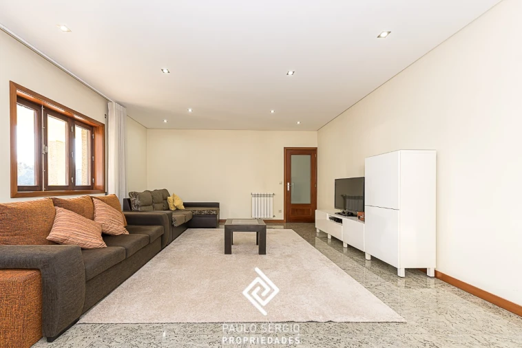 Moradia T3 para Venda em Ribeirão Foto 13