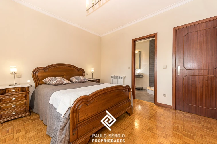 Moradia T3 para Venda em Ribeirão Foto 23