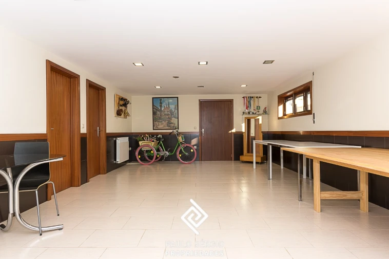 Moradia T3 para Venda em Ribeirão Foto 30