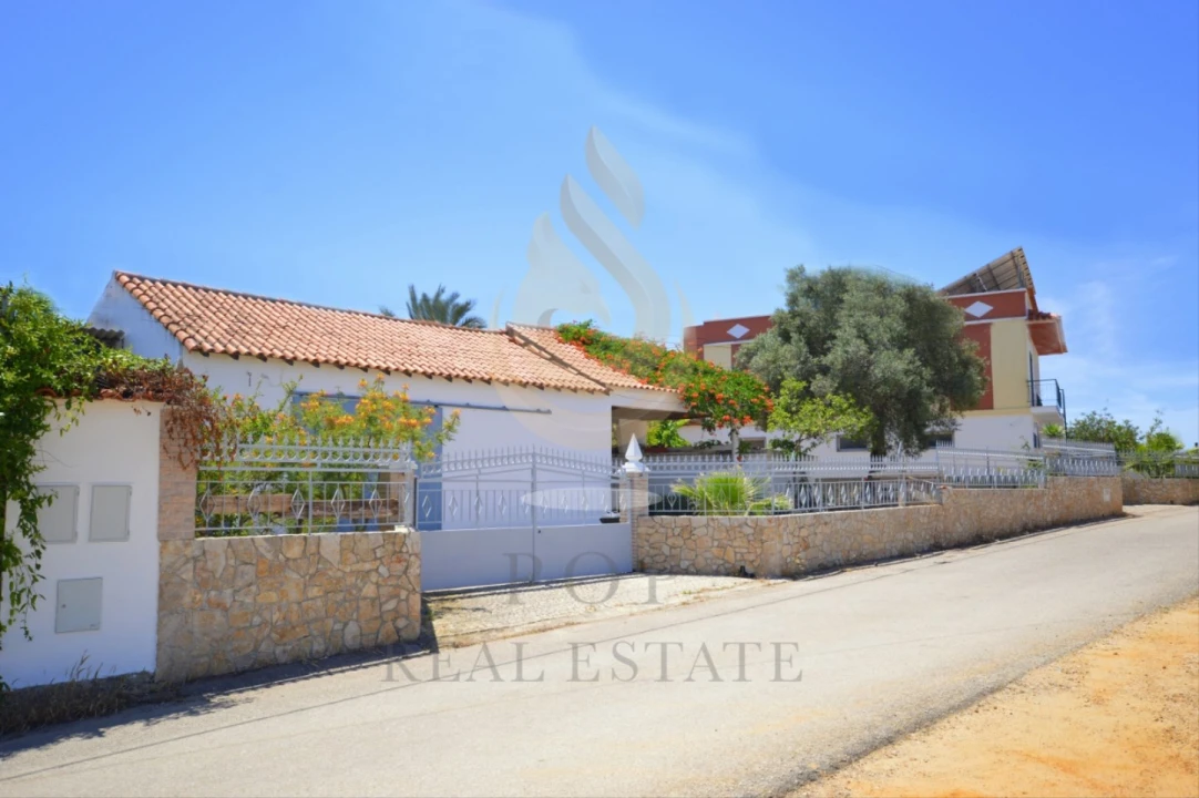 Quinta T5 para Venda em Pechão Foto 2