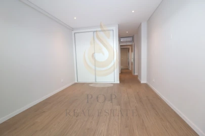Apartamento T3 para Venda em Montenegro