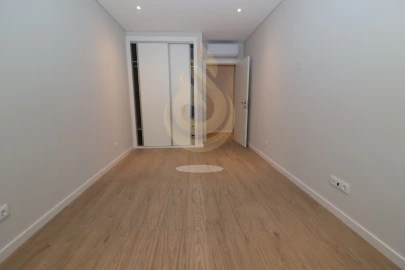 Apartamento T3 para Venda em Montenegro