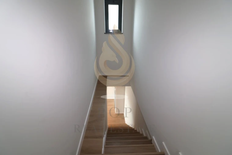 Apartamento T2 para Venda em Montenegro Foto 24