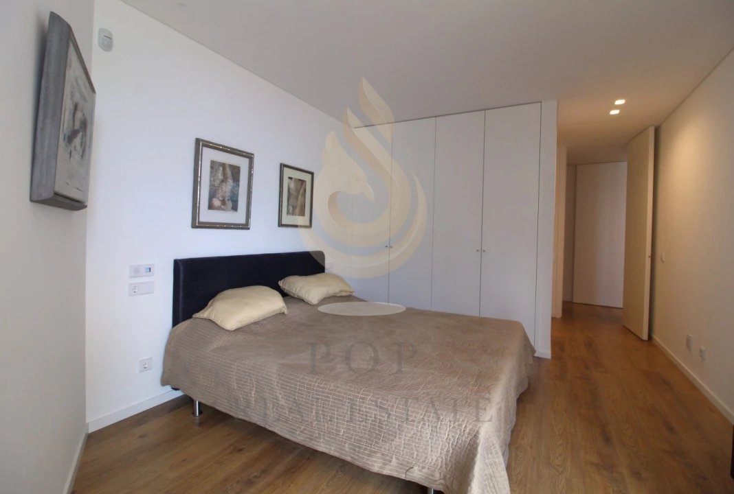 Apartamento T2 para Venda em Olhão Foto 16