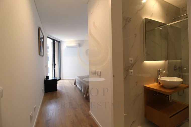 Apartamento T2 para Venda em Olhão Foto 10