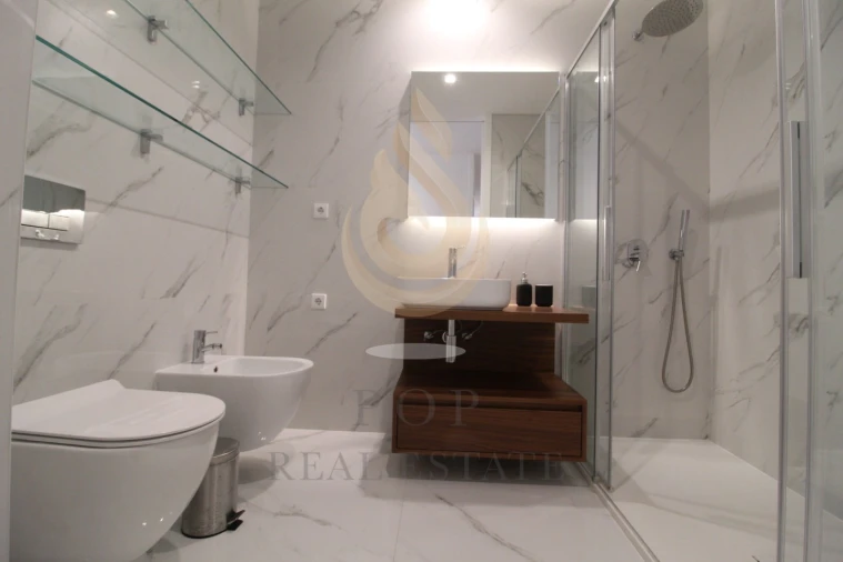 Apartamento T2 para Venda em Olhão Foto 19