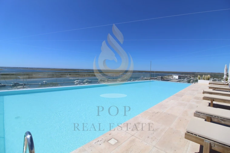 Apartamento T2 para Venda em Olhão Foto 15