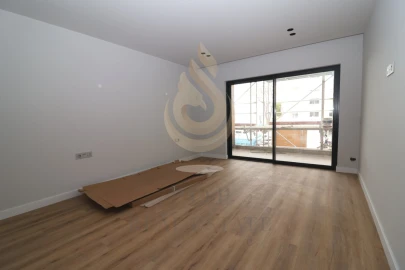Apartamento T4 para Venda em Faro (Sé e São Pedro)