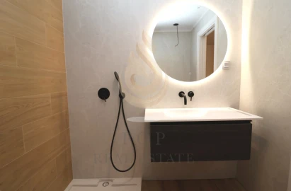 Apartamento T4 para Venda em Faro (Sé e São Pedro)