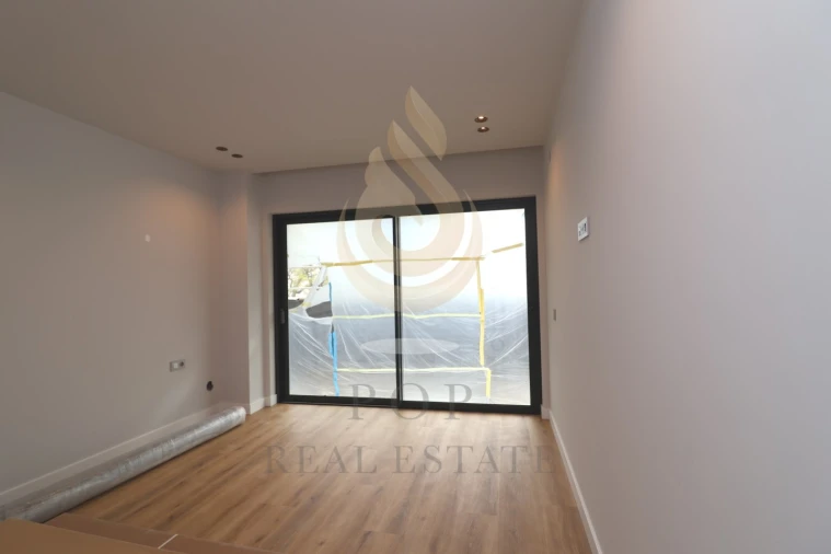 Apartamento T4 para Venda em Faro (Sé e São Pedro) Foto 8