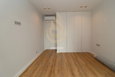 Apartamento T3 para Venda em Faro (Sé e São Pedro)