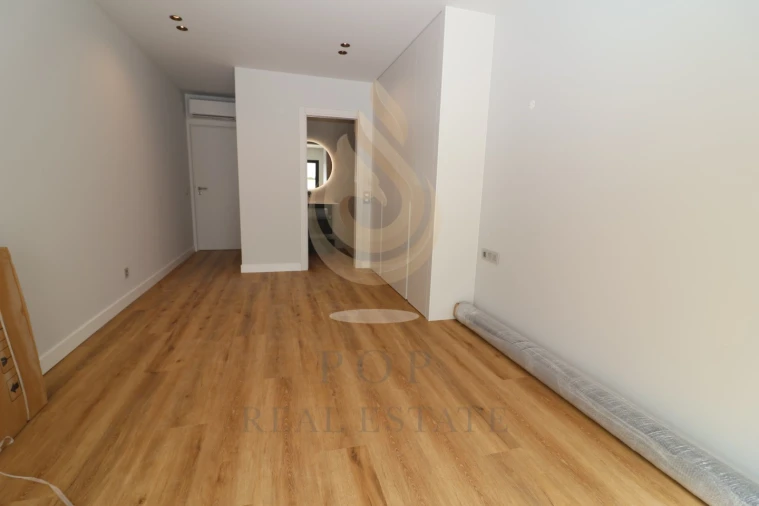 Apartamento T3 para Venda em Faro (Sé e São Pedro) Foto 11