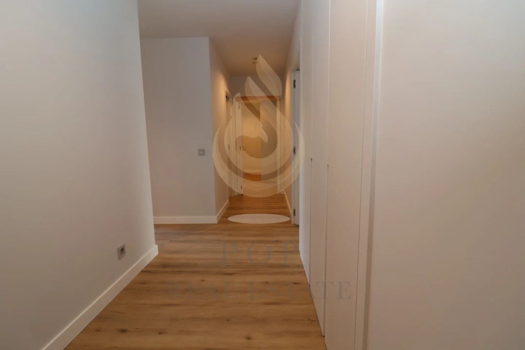 Apartamento T3 para Venda em Faro (Sé e São Pedro) Foto 21