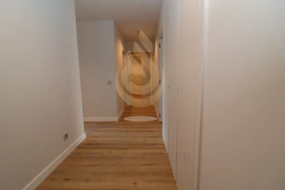 Apartamento T3 para Venda em Faro (Sé e São Pedro)