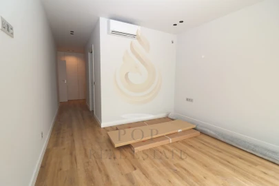 Apartamento T3 para Venda em Faro (Sé e São Pedro)