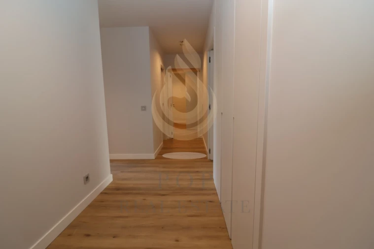 Apartamento T3 para Venda em Faro (Sé e São Pedro) Foto 21