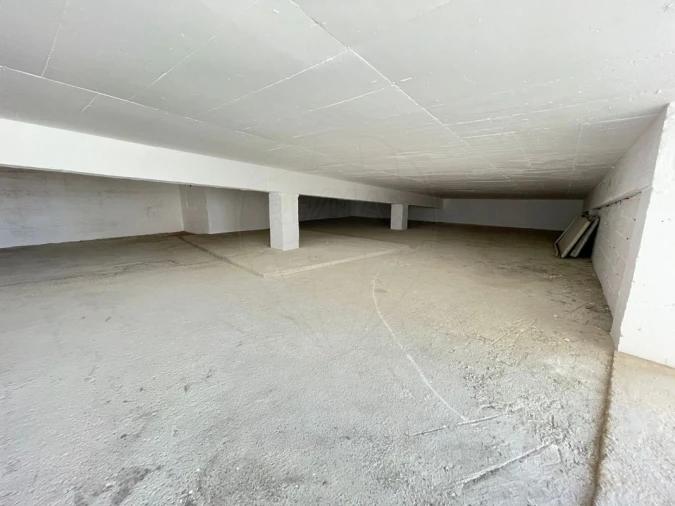 Loja para Arrendamento em Póvoa de Santa Iria e Forte da Casa Foto 7