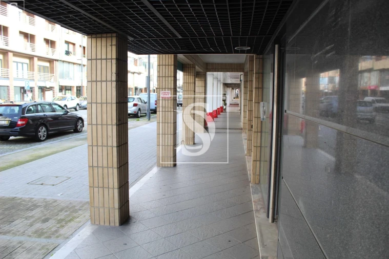 Negócio para Venda em Paços de Ferreira Foto 2