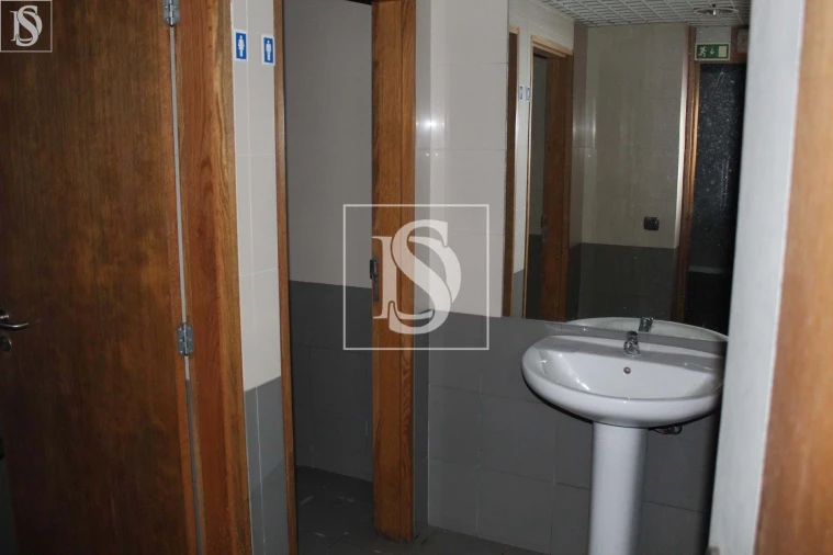 Negócio para Venda em Paços de Ferreira Foto 8