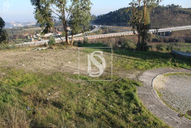 Terreno para Venda em Figueiras e Covas